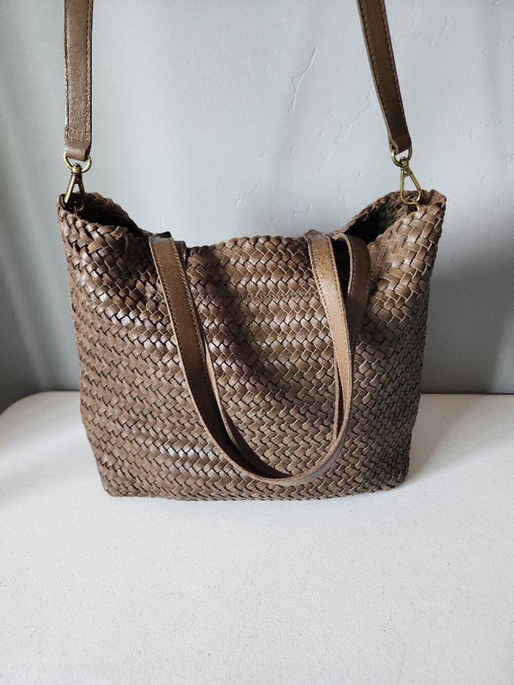 Madewell Brown Woven Tote "EUC" - Picture 12 of 16